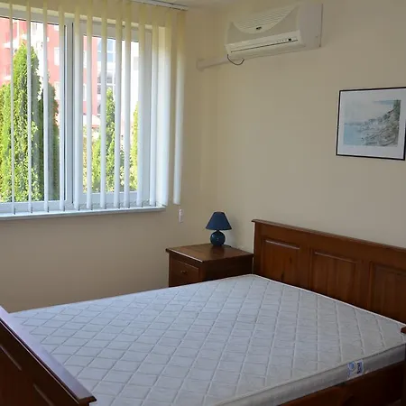 Single Private In Marina View Fort Beach *