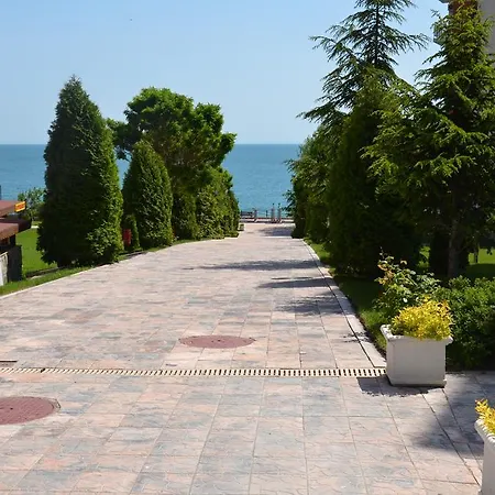 Single Private In Marina View Fort Beach