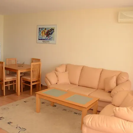 Single Private In Marina View Fort Beach