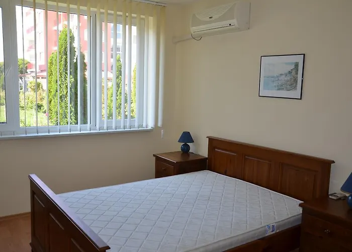 Single Private In Marina View Fort Beach *