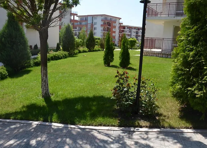 Single Private In Marina View Fort Beach Apartment